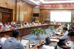 Điện Biên Provincial People's Committee discusses eight main issues