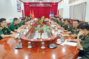 Điện Biên Military Command works with Luang Prabang partner