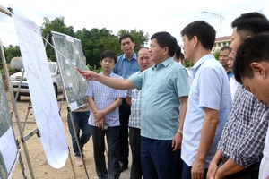 Điện Biên urges expediting land clearance of key projects