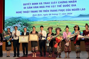 Costume decoration of the Lao people in Điện Biên recognised as national intangible heritage 