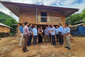 Joining hands to eliminate makeshift, dilapidated houses