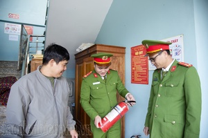 Điện Biên Đông’s police force makes efforts to ensure security during Tết