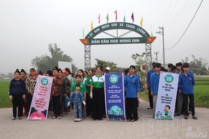 'Joining hands to protect the green living environment