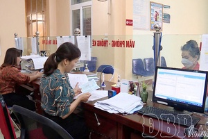 Tightening administrative discipline and civil service ethics