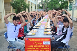 Điện Biên focuses on supporting high school exam candidates in need