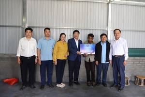 'Joint efforts to eliminate makeshift houses for the poor