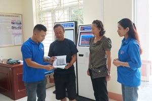 Youth volunteers actively support two-tier local government operations