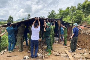 Proactively responding to minimize flood damage
