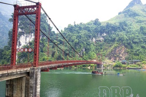 Old bridges, rising risks: Securing Điện Biên’s rural river crossings
