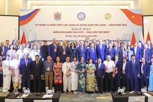 'First Vietnam-Russia People’s Forum held in Hanoi