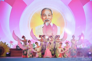 'Điện Biên targets to “rejuvenate” dance performers