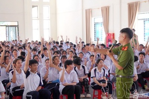 Managing harmful and toxic information in cyberspace