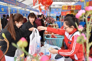 Ensuring everyone has Tết holiday