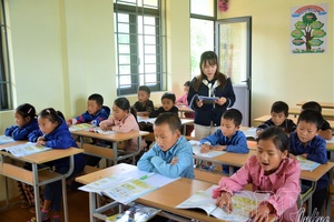 Điện Biên boosts teaching and learning English