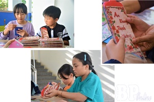 Love red envelopes - A warm Tết for Children