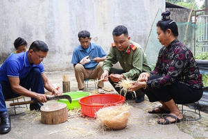 Young man spreading love