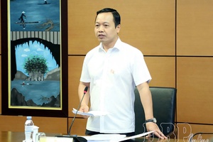 Điện Biên NA deputies contribute opinions on pilot scheme for in-house public lawyers
