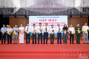 Điện Biên marks 101st anniversary of Vietnam Revolutionary Press Day and presents 4th Journalism Award