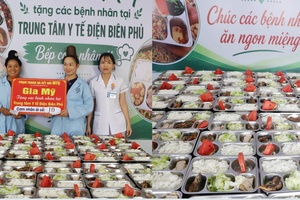 Compassionate kitchen spreads love to underprivileged patients
