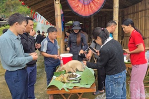 Ethnic communities turn culture into tourism