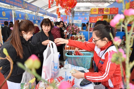 Ensuring everyone has Tết holiday
