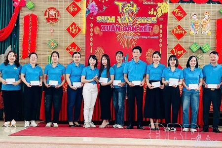 Taking care of Tết for employees