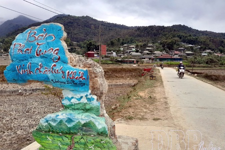 Spring roads drive change across Điện Biên’s highland villages