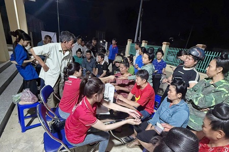 Viettel Điện Biên accelerates mobile subscriber authentication