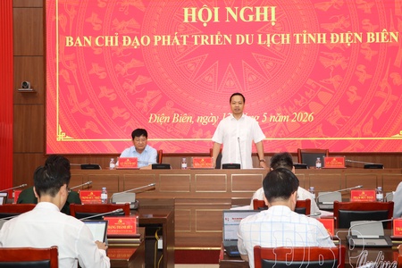 Focusing on accelerating progress of two key tourism projects