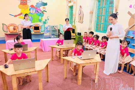 Bright spot of education in border area