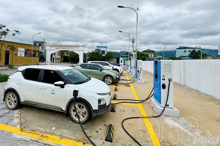 Driving green transition: Electric vehicles on rise in Điện Biên