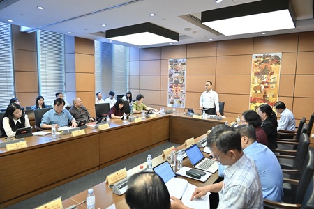 Điện Biên’s National Assembly deputies urge need to research and build specific mechanisms for important traffic and expressway projects