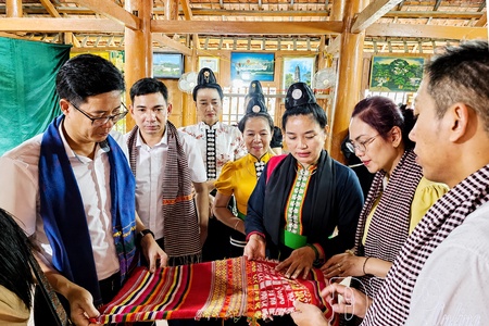 Building Mường Thanh into a cultural and tourism destination