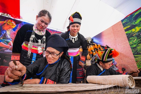 Echoes of recent Hmông Ethnic Cultural Festival