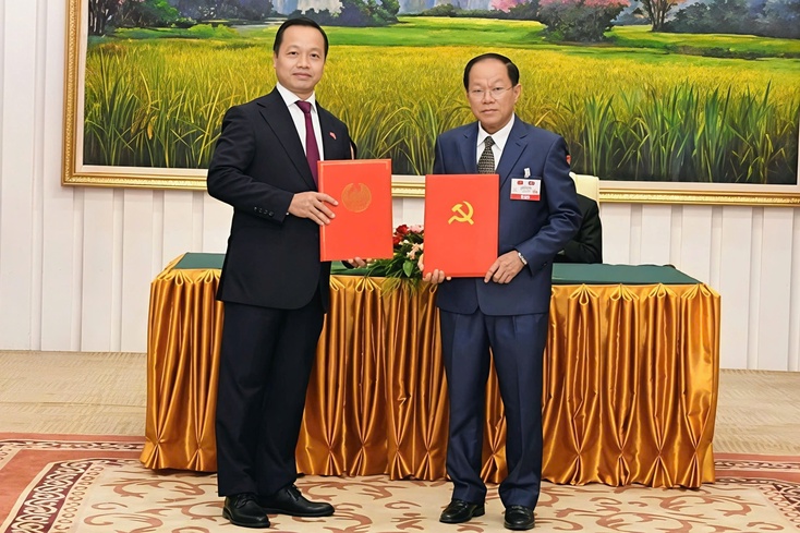 Điện Biên and Luang Namtha sign strategic cooperation agreement